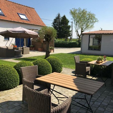 'T Wolvennest Bed and Breakfast Heuvelland Buitenkant foto