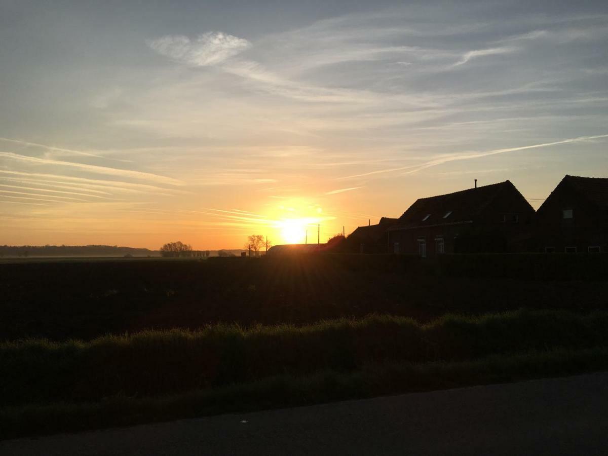 'T Wolvennest Bed and Breakfast Heuvelland Buitenkant foto