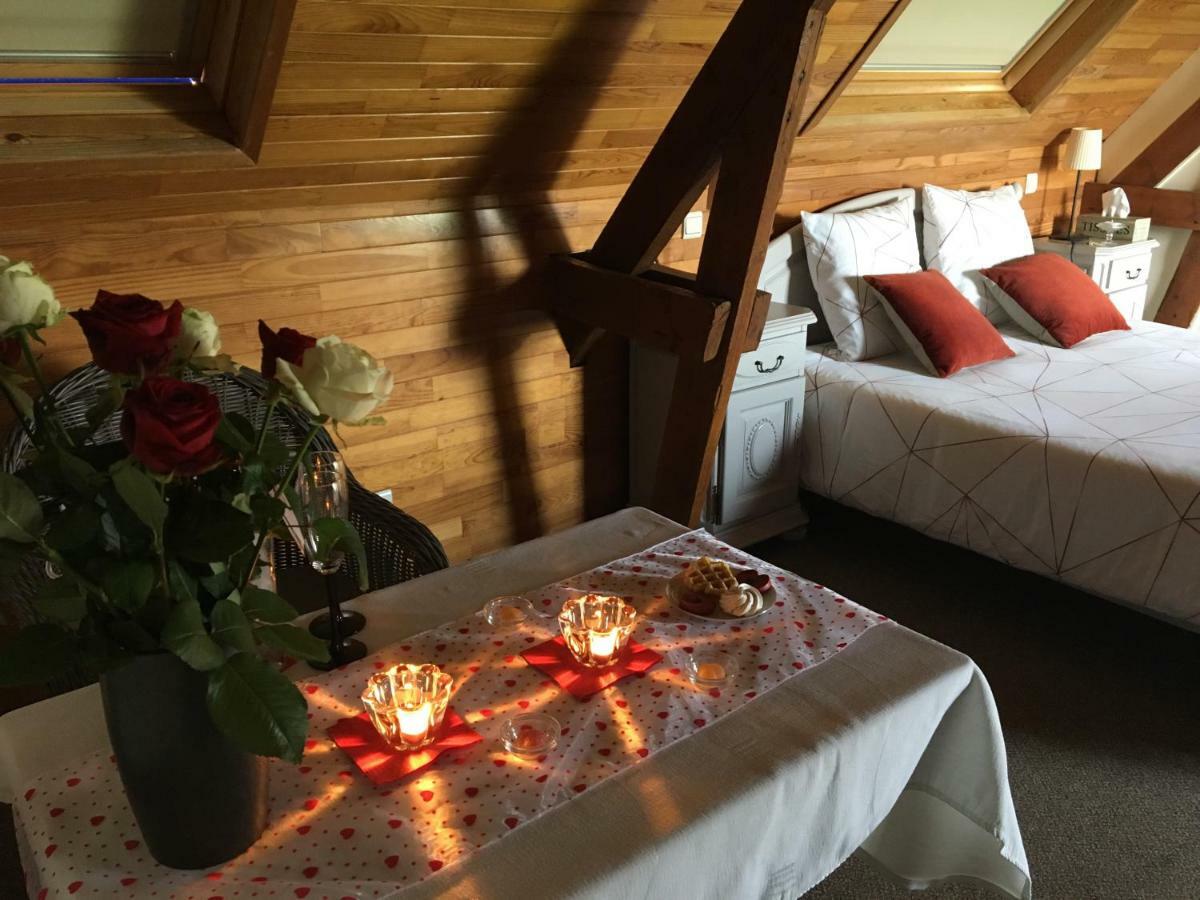 'T Wolvennest Bed and Breakfast Heuvelland Buitenkant foto